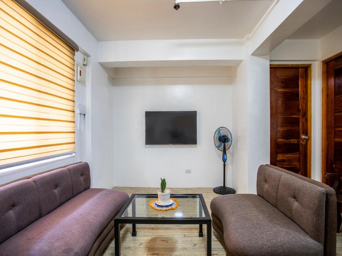 Capital O 806 Pattaui Residences Taguig Exterior foto