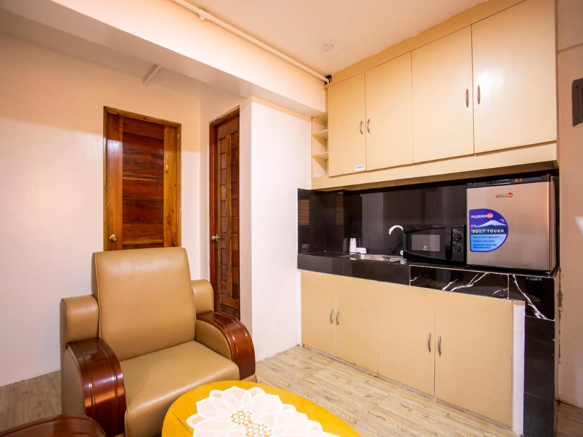 Capital O 806 Pattaui Residences Taguig Exterior foto